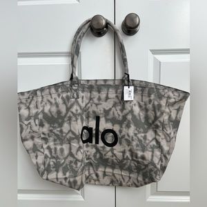 Alo Yoga Grey Tiedye Shopper Tote